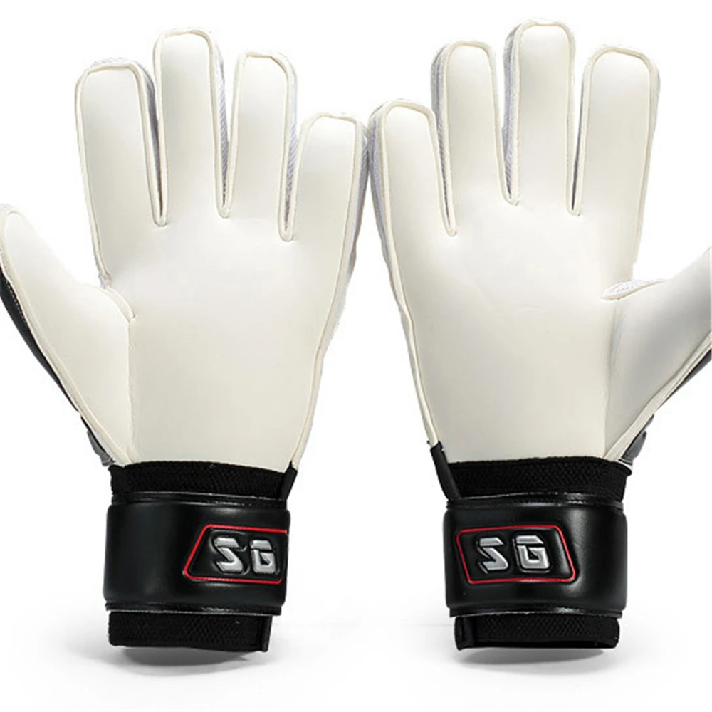 Professional Custom Silicone Soccer Gloves Slip Proof Football Gloves For Goalkeeper