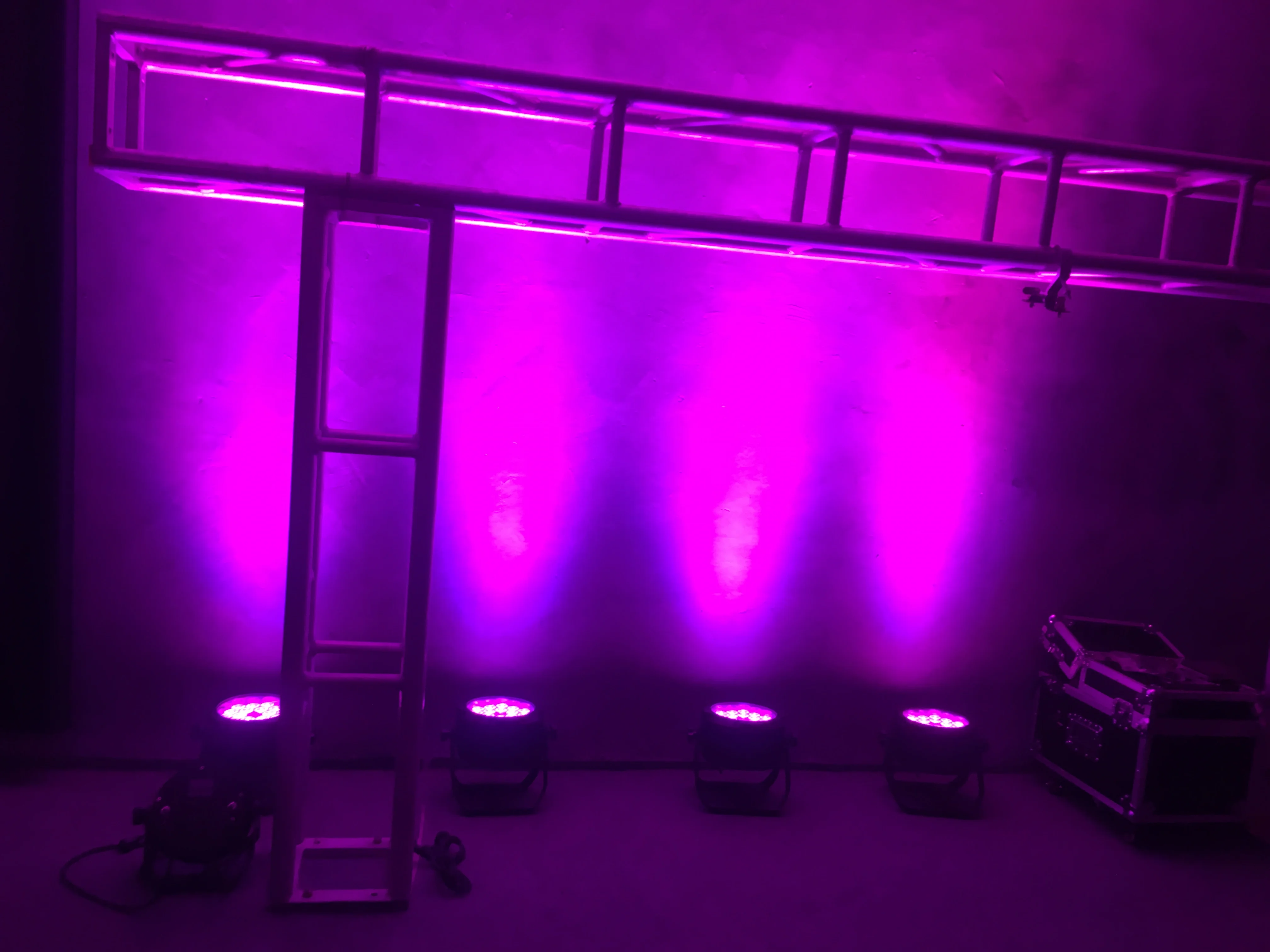 Winlite fanless 18x18w 6in1 RGBWA+UV aluminum flat par can light