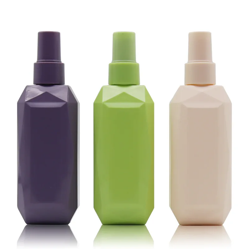 Private Label OEM 100ml 200ml 400ml Empty Cosmetic Packaging Matte Plastic Bottle Unique Shaped Squeeze Pet Mist Spray Bottle