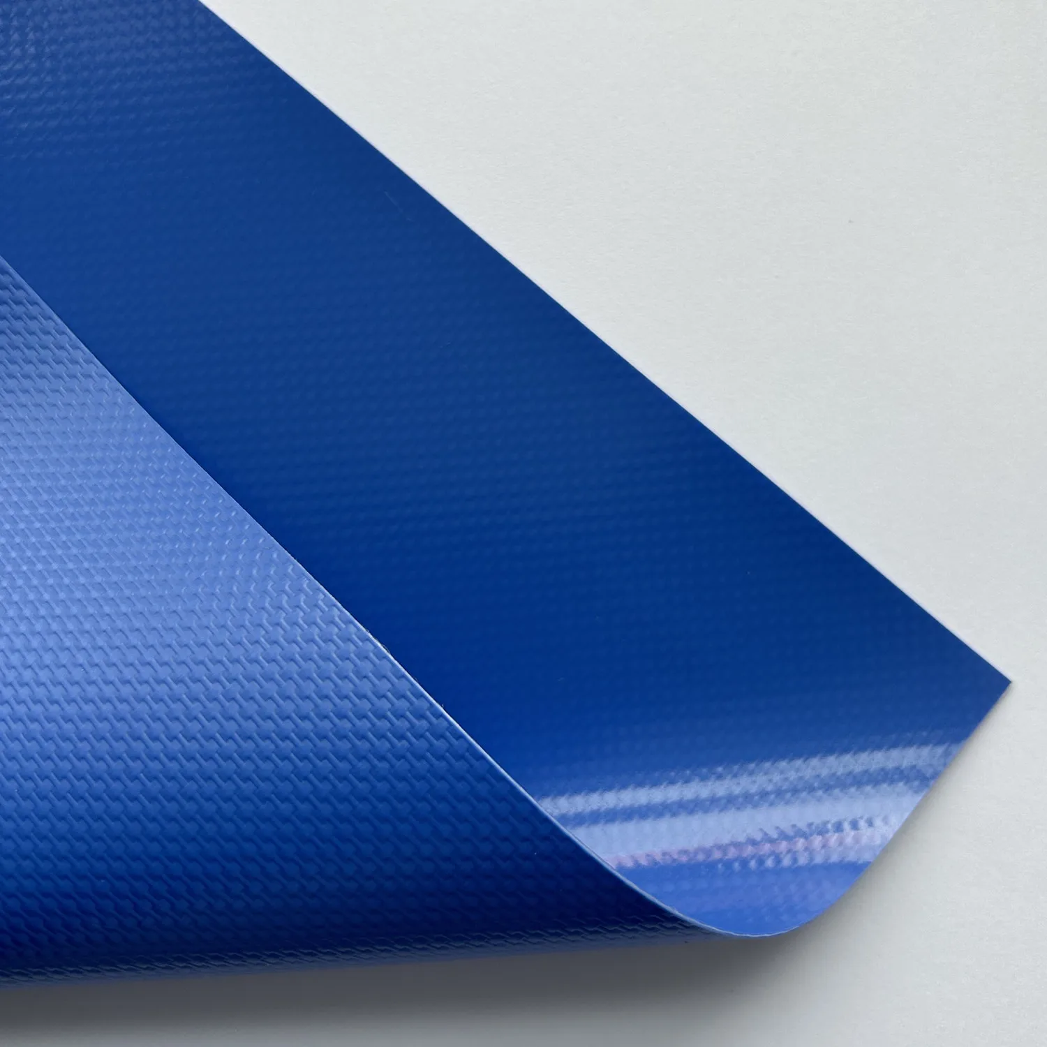 Heavy Duty 1100Dtex 610GSM/650GSM/750GSM PVC Canvas Roll PVC Coated Vinyl Polyester Mesh Fabric PVC Tarpaulin