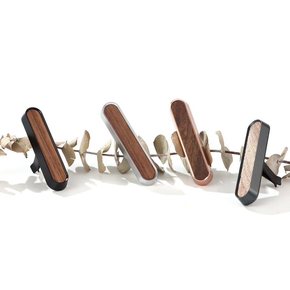 Customized Logo Car Perfume Diffuser Vent Clip Air Freshener with Fragrance Diffuser for Car