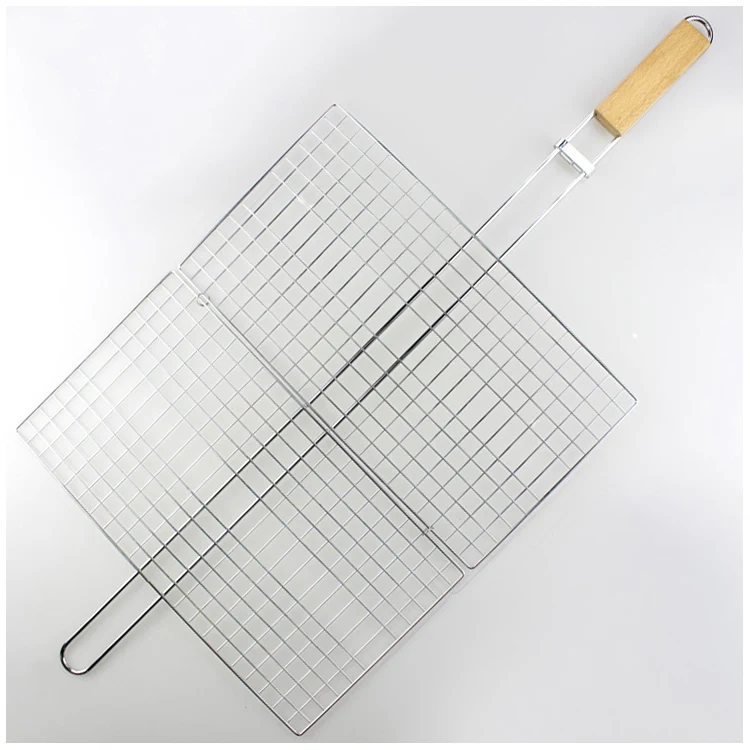 Camping BBQ Tools Iron Chrome Plated Barbecue Grills Basket With Wooden Handle BBQ Grill Net