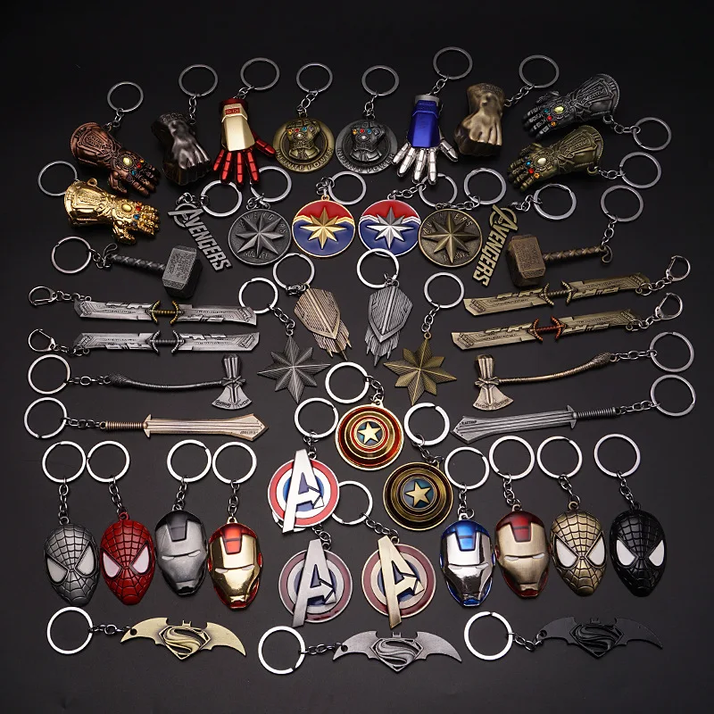 Hot Sale Popular High Quality Gift Toy Spider Man Iron Man Anime Marvel Llavero Avengersss Metal Boy Keychains