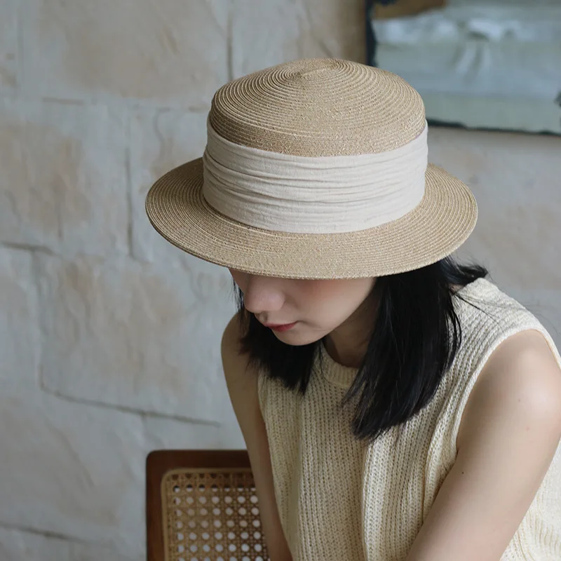 Japanese literary and artistic simple and versatile straw hats, summer shade and fashionable  breathable straw flat top hats