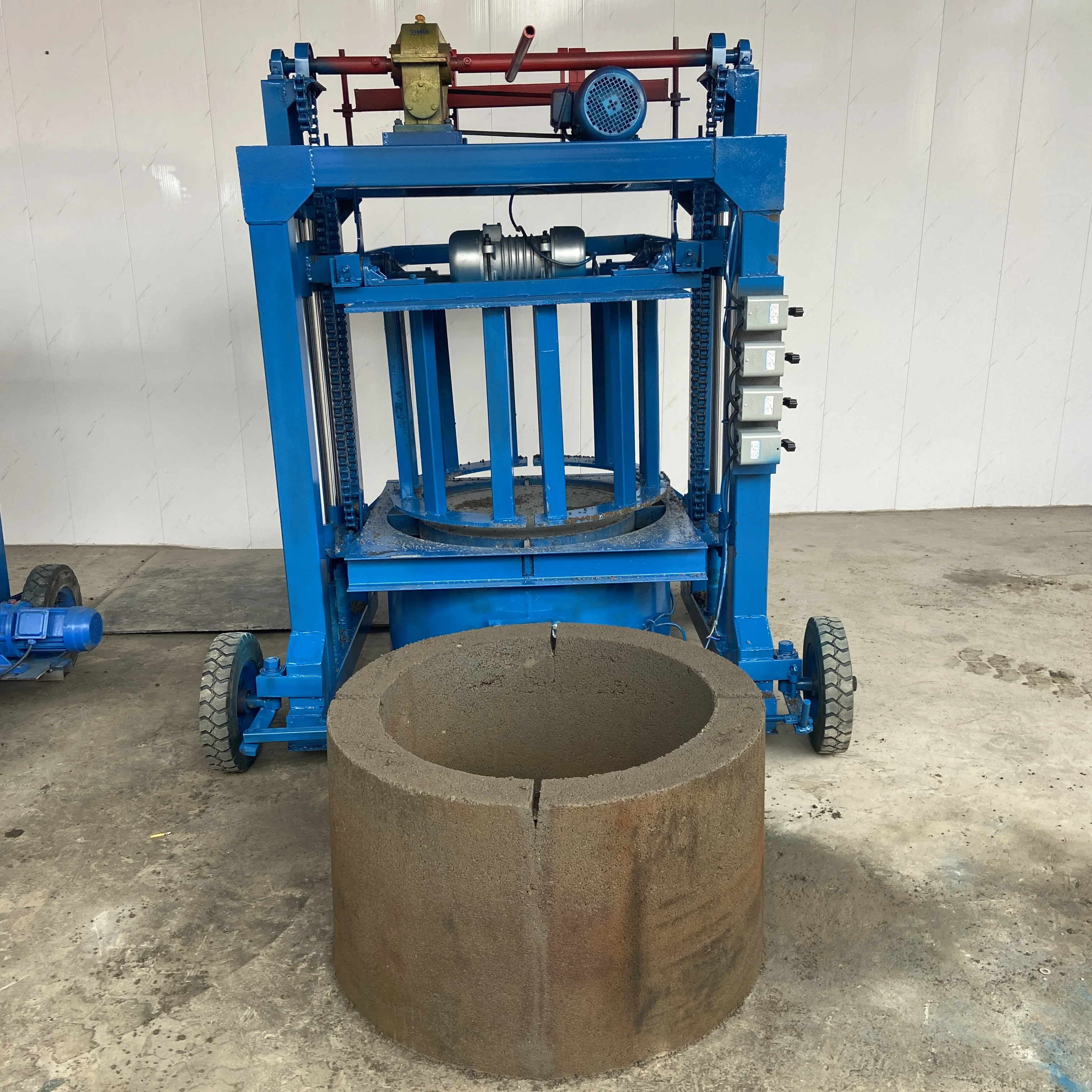 Precast culvert concrete manhole pipe making machine for sale