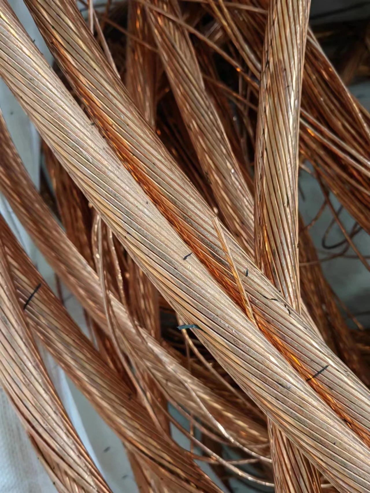 High purity Copper wire Factory Hot Sell high AA Quality of copper wire scrap 99.995% copper scrap