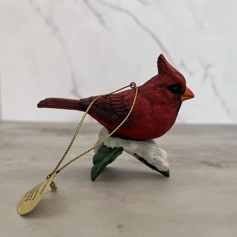 Unique Xmas Resin Cardinal Statue Beautiful Red Bird Figurines for Craft Model Christmas Tree Ornaments