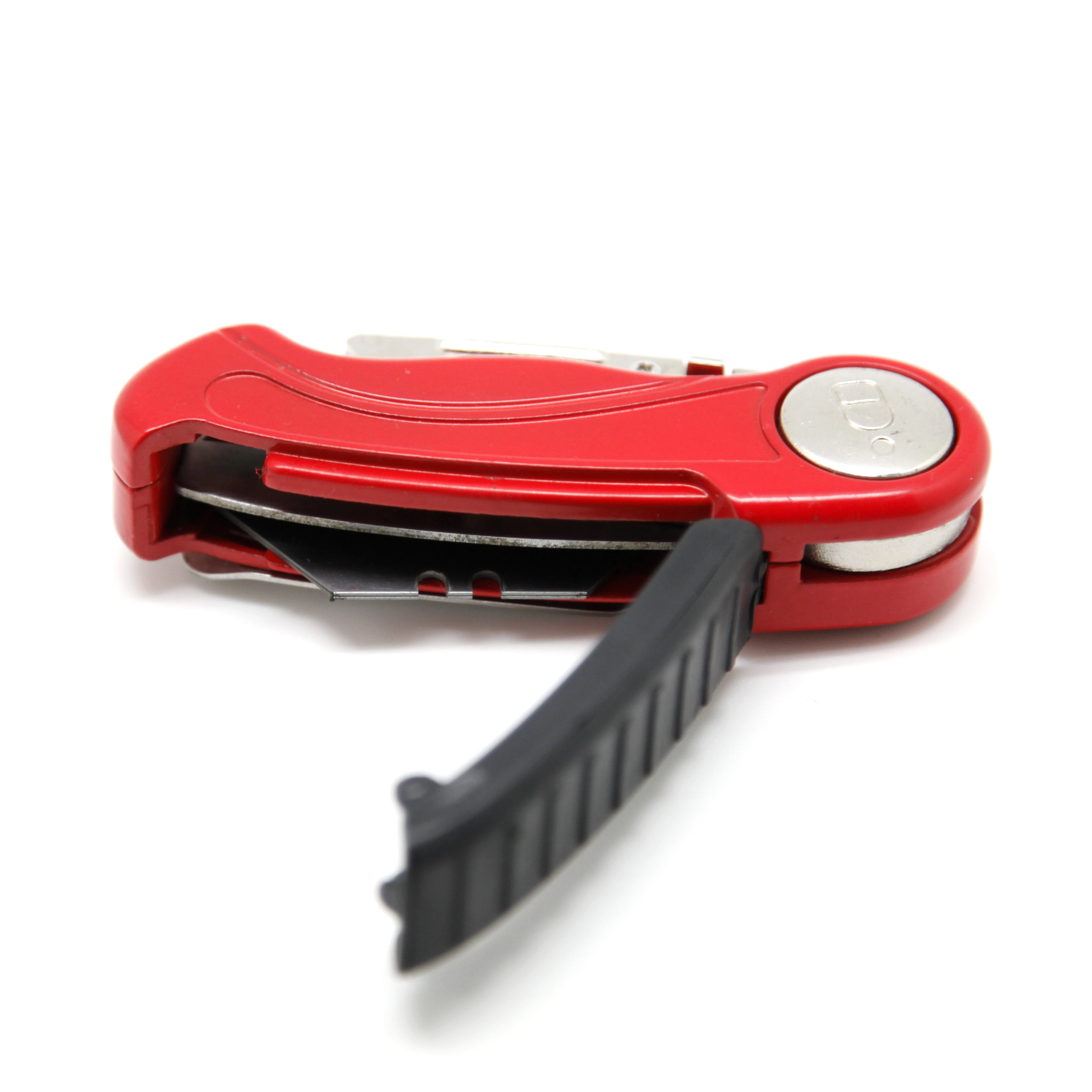 The latest hot selling portable folding knife safety design compact pocket folding knife
