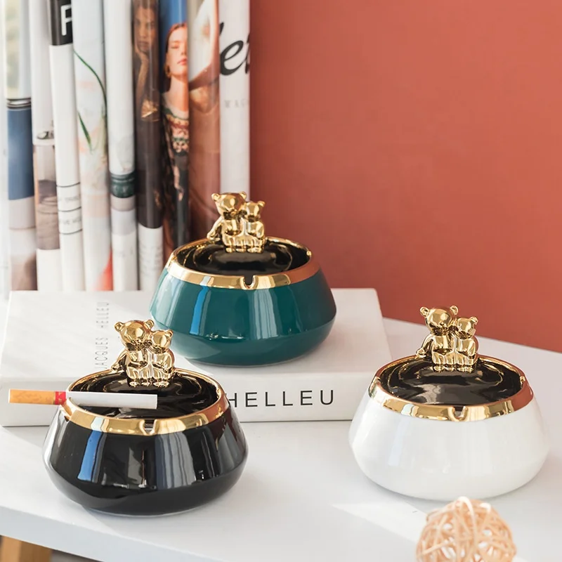Nordic Instagram Bear Light Luxury Ashtray Home Living Room Creative Personalized Trend Office Windproof Ashtray