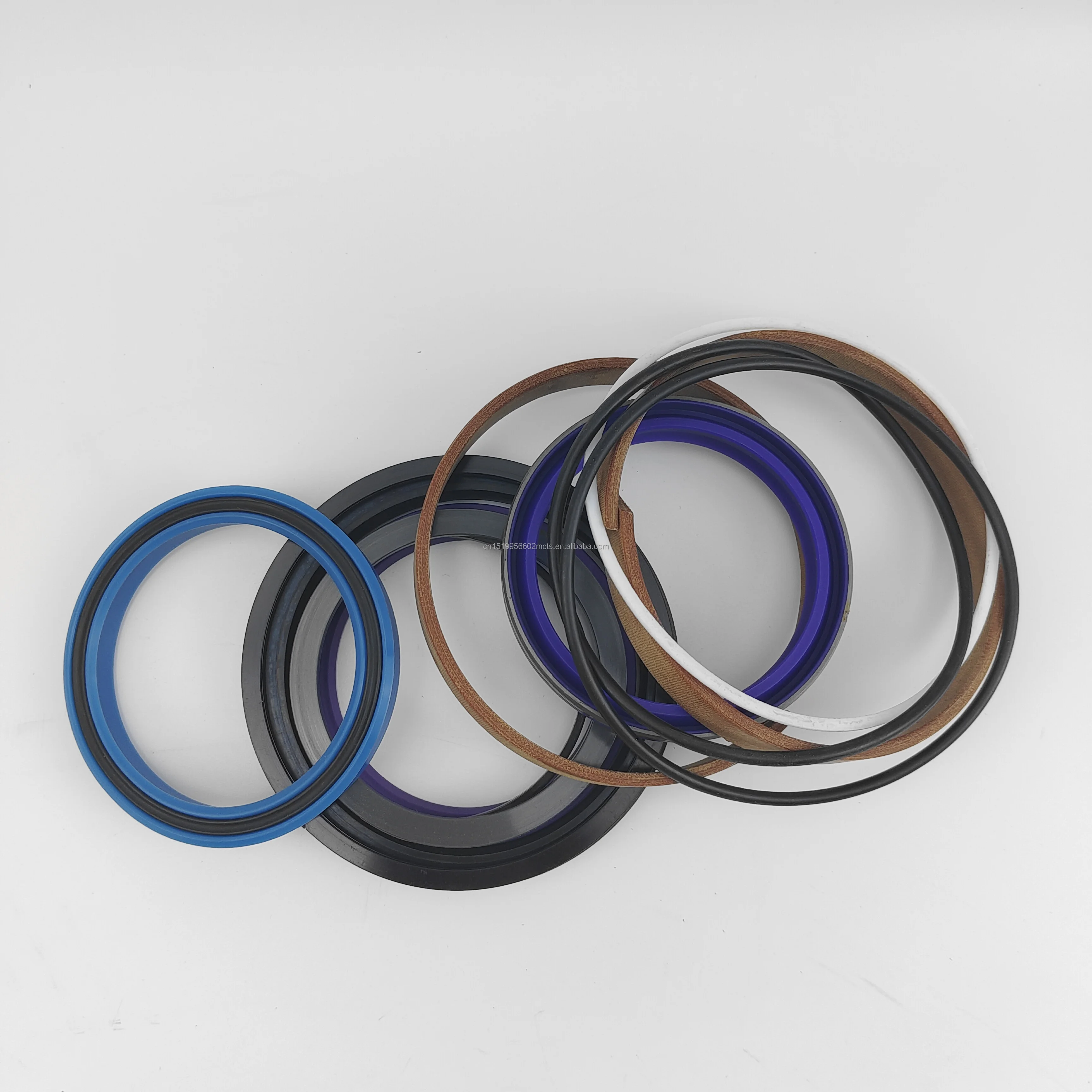 Komatsu D85EX-15 Bulldozer  Service Kit For Ripper Lift Cylinder 707-98-43660 Komatsu  Bulldozer Parts Komatsu  Parts