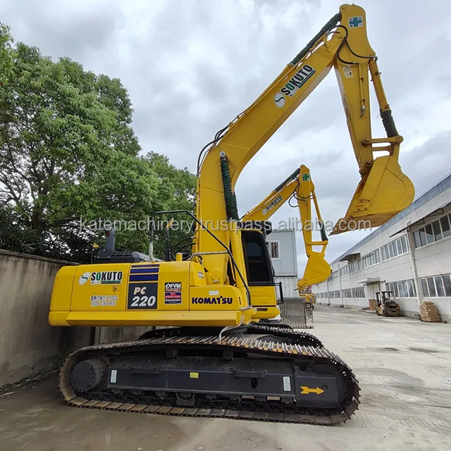 Affordable Used Komatsu PC220-8 Crawler Hydraulic Excavator Used Good Condition with Core Components Engine Pump Motor on sale