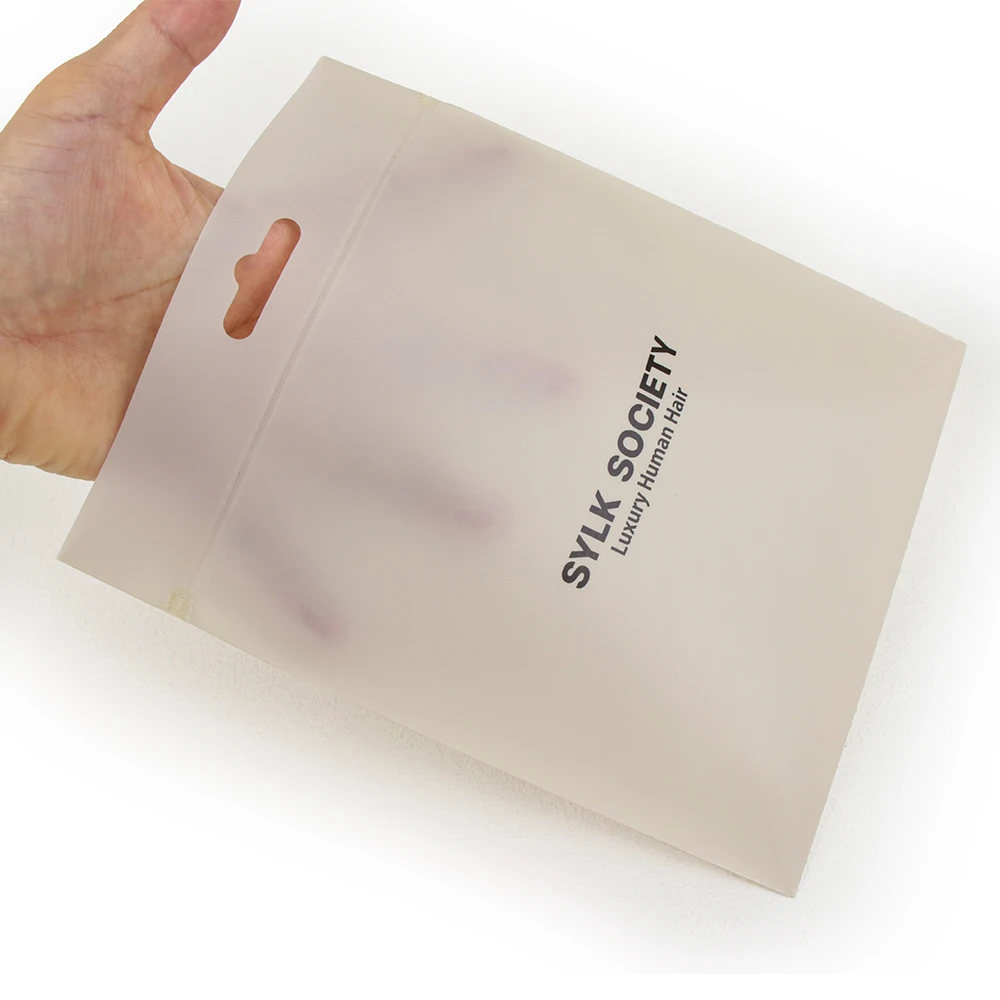 Custom Logo Print Milk Cream Ziplock Bag for Clothes Packaging Reclosable Sealable Plastic Bags for Packing Cream Color