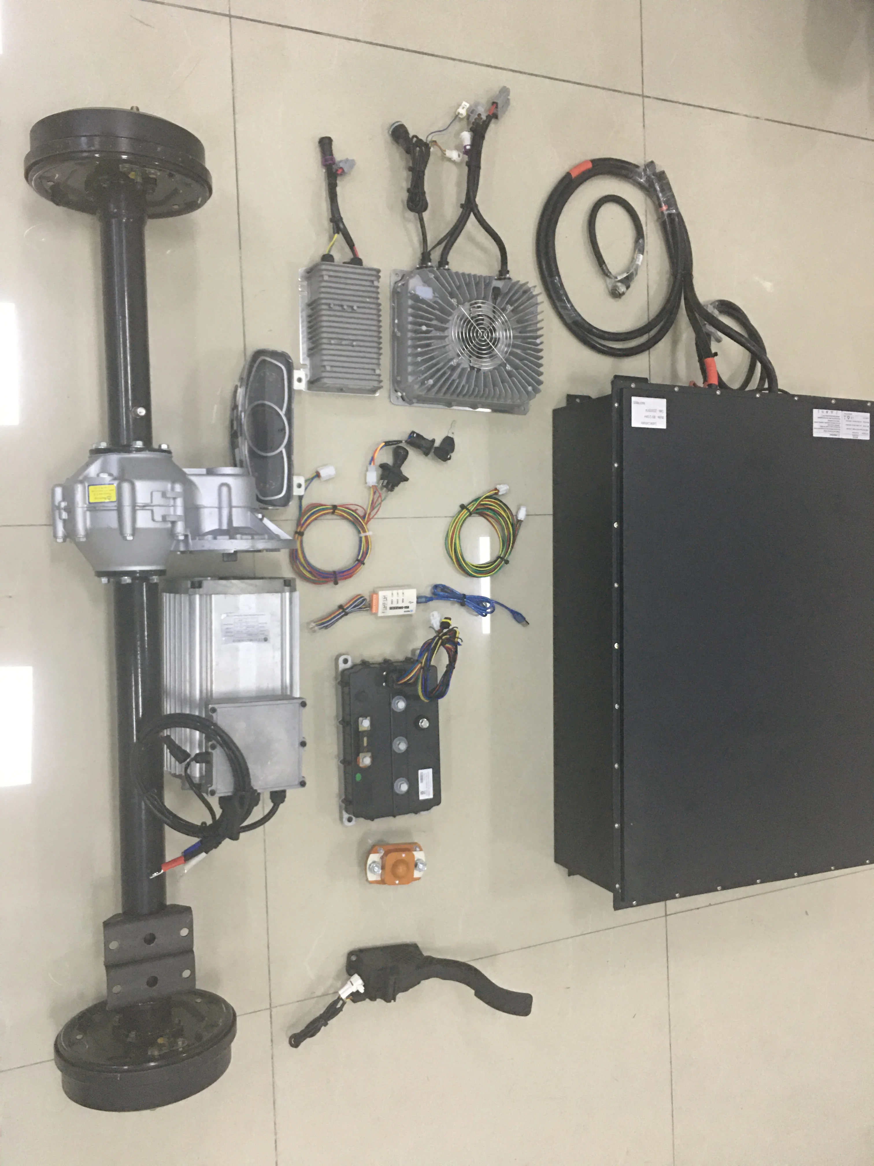 96V 180Ah  lithium ion rechargeable battery pack