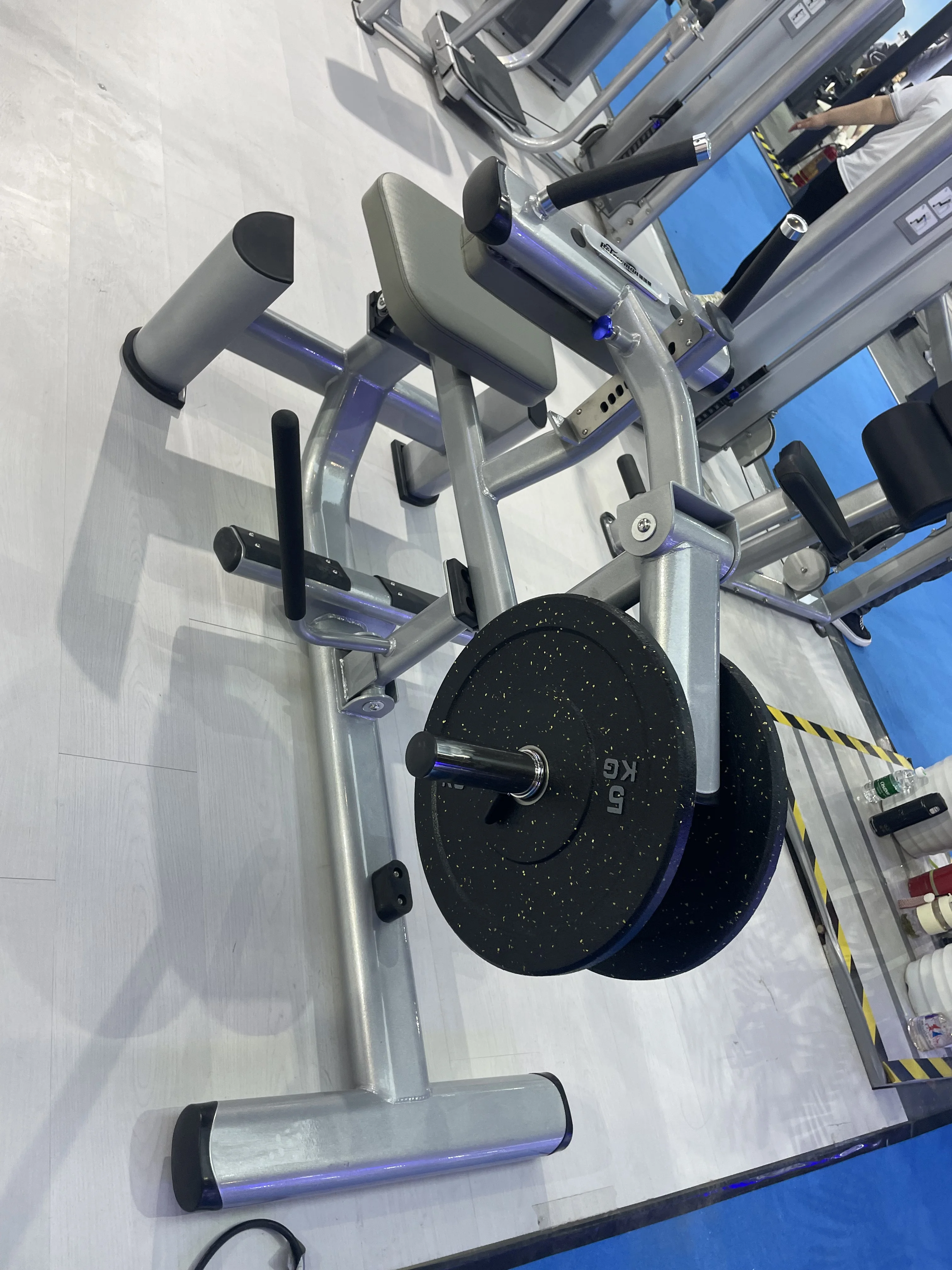 Unisex Commercial & Home Use Pin Loaded Biceps Machine Training Equipment for Gym use pin loaded biceps machine