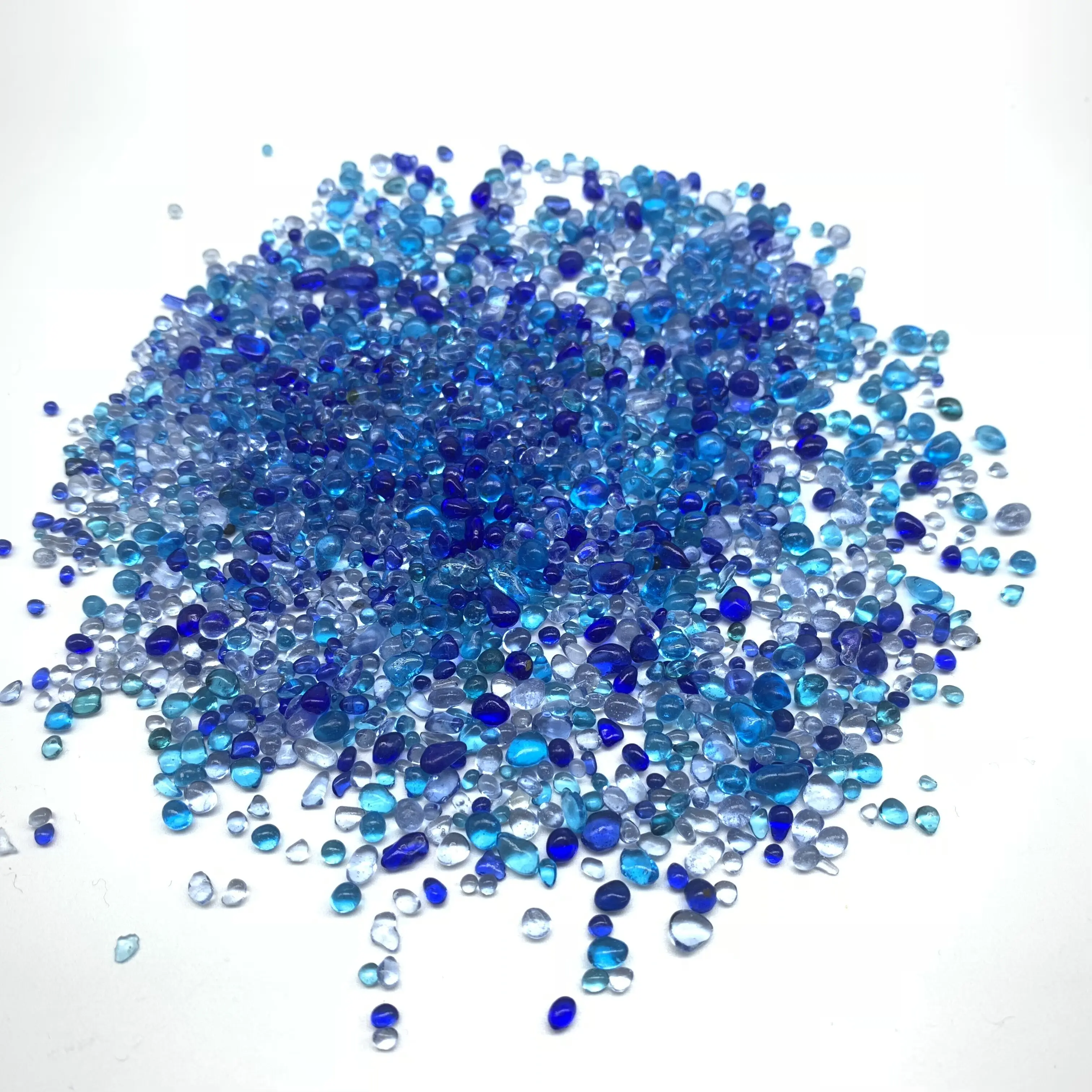 China 1-3mm turquoise Irregular Swimming Pool Glass Beads For surface Decoration