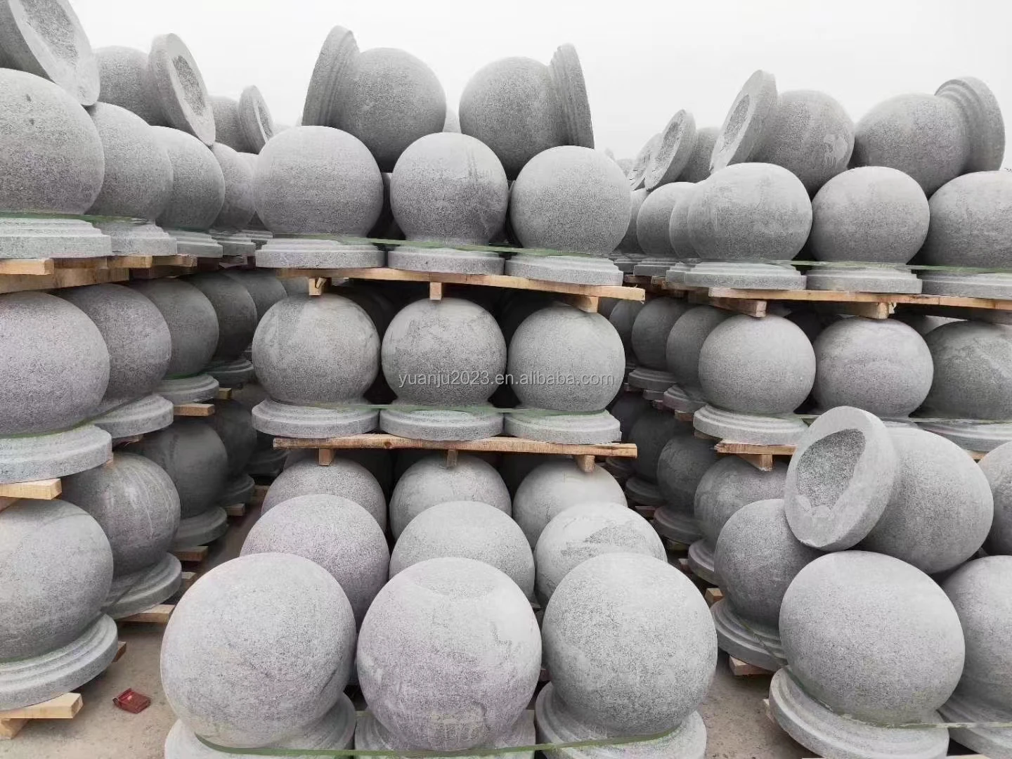 Polished round granite garden balls blasted granite kerbstones