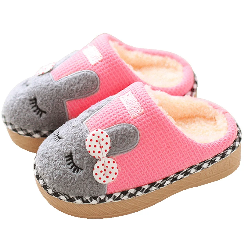 Hot Selling Winter home Thermal Kids soft plush Fluffy cozy indoor Trendy slides Slippers For Children