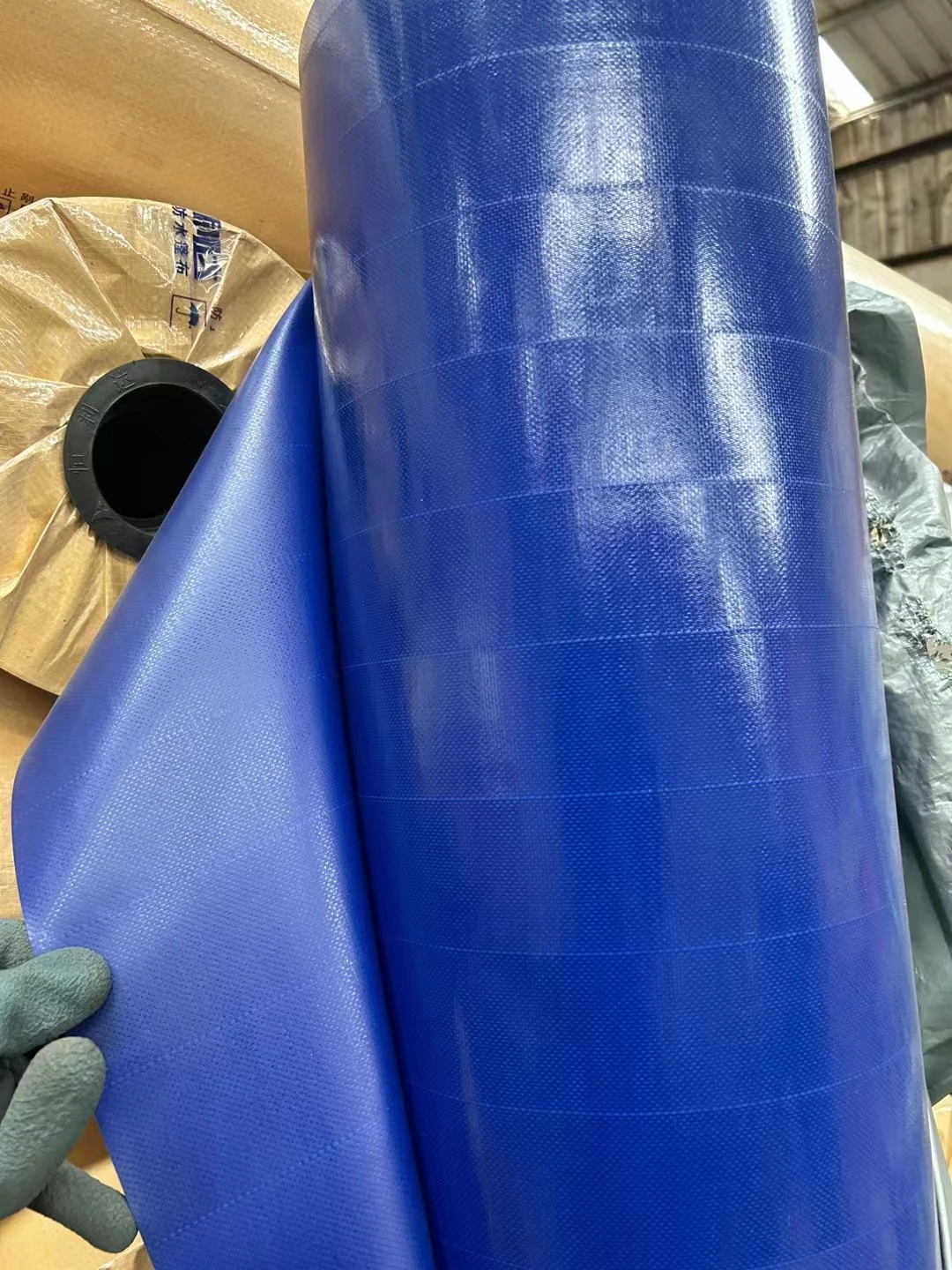 Outdoor Poly Tarp Plastic Lona Waterproof 550gsm PVC Coated Tarpaulin Fabric Canvas for Cover