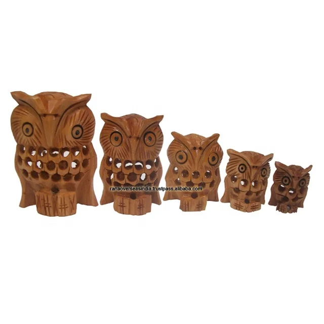 Hand Crafted Wooden Owl Figurines In Bronze Colored For Hotel , Restaurant Table Decoration