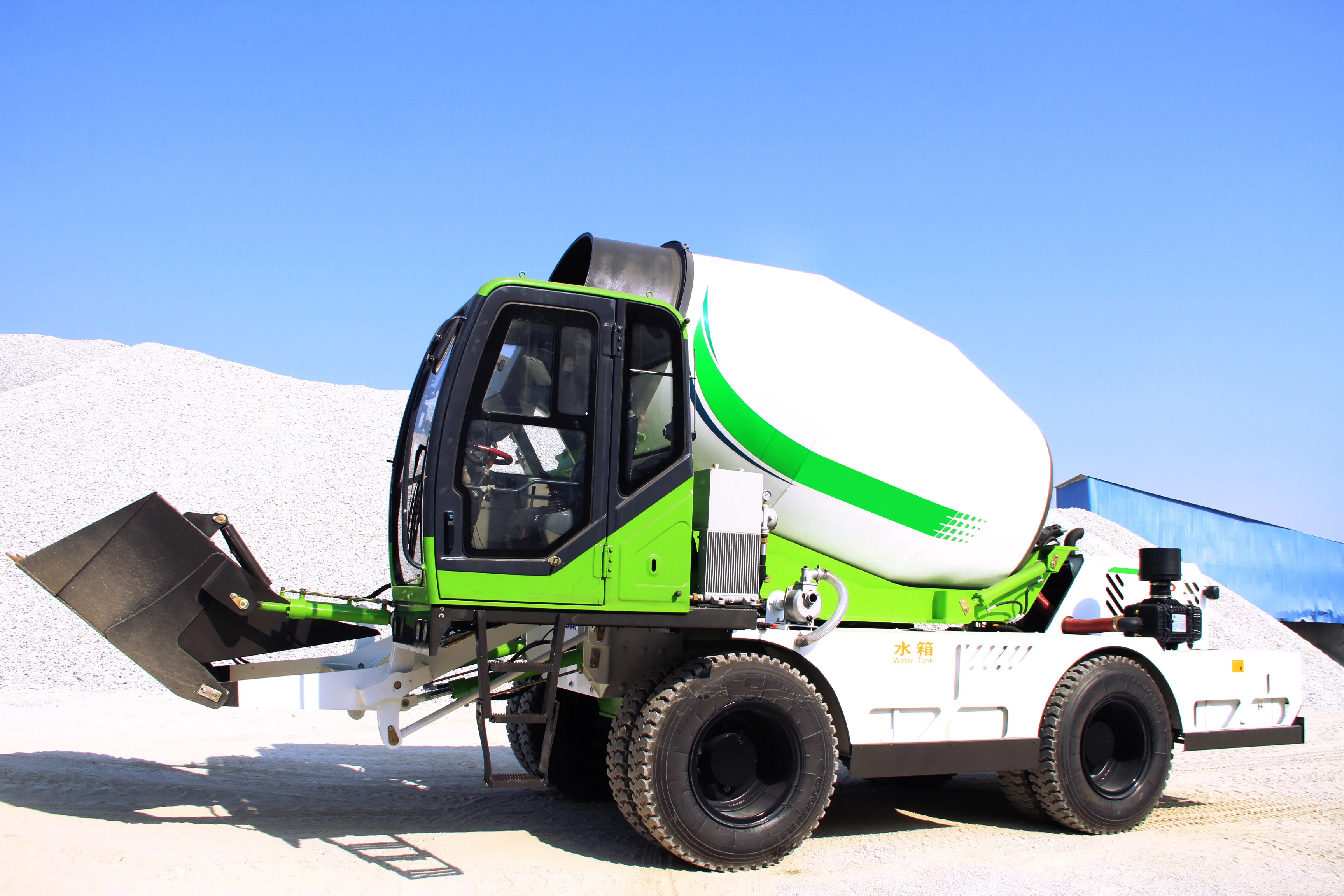 China new HUAYA high quality 2 cbm 6.5 cbm self loading mixer concrete mixer with EPA/Euro5