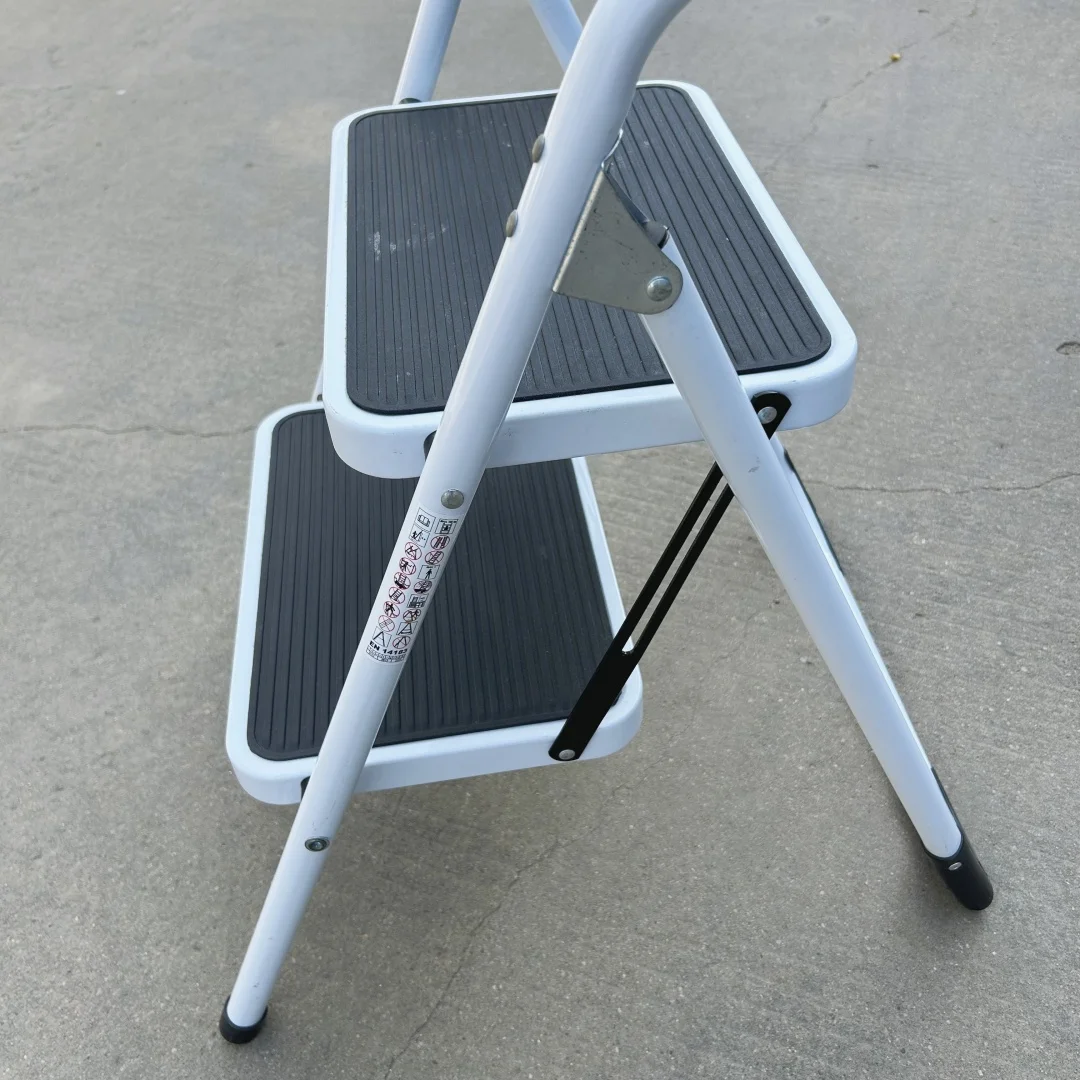 Super Quality Multi Purpose Thickened 2 Step 3 Step 4 Steps Foldability  Steel Ladder