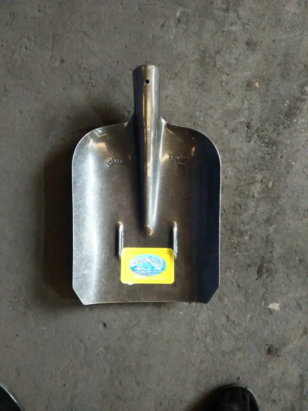 made in china China shovels Russia LKO-3 market l shovelshead