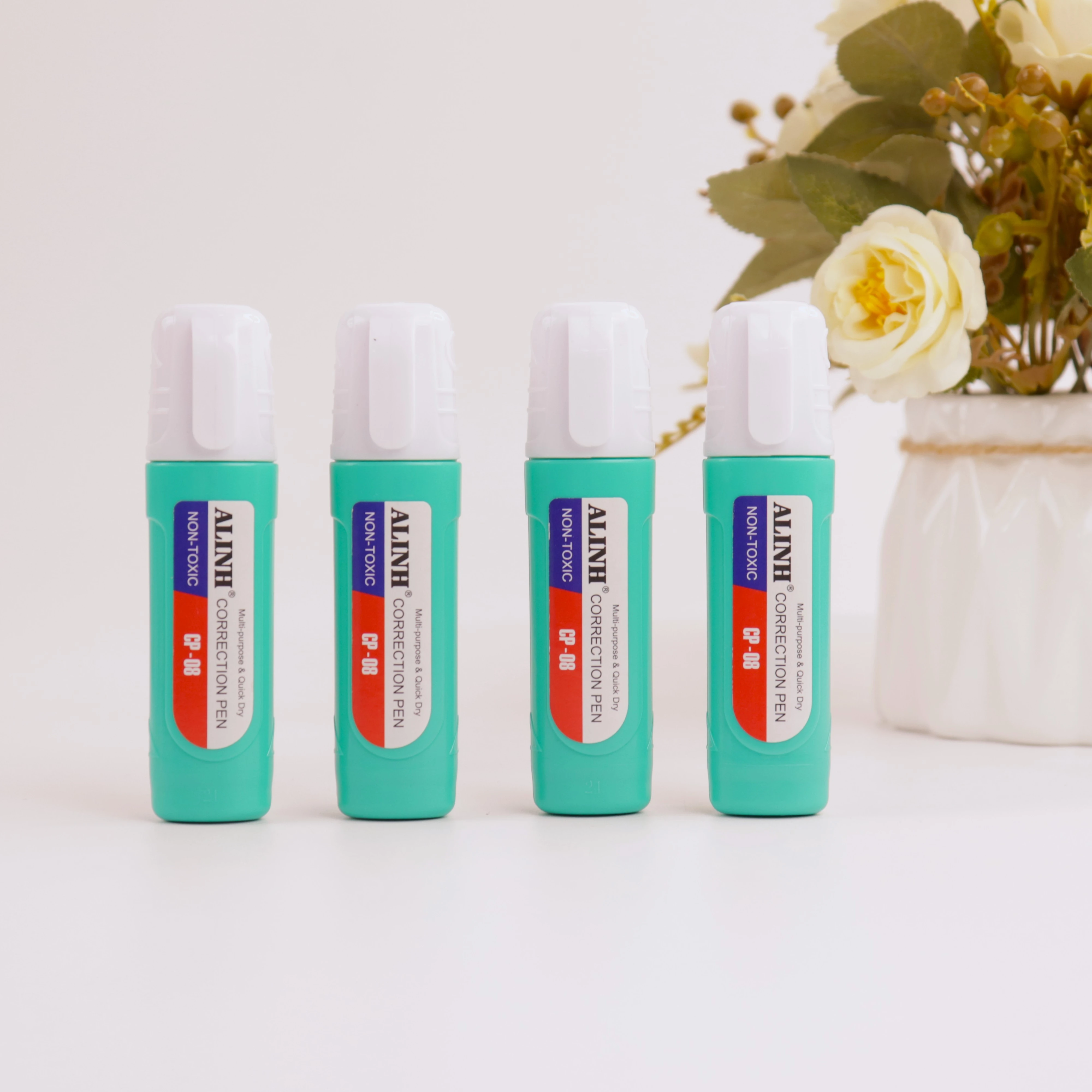 Wholesale Error Correction Liquid Pen School office Stationery Quick Drying Metal tip 0.02 mm, Volume 16 ML