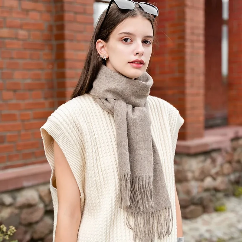 New designer wholesale cashmere scarf factory oversize unisex woolen scarf solid multiple colors 100%merino wool scarf