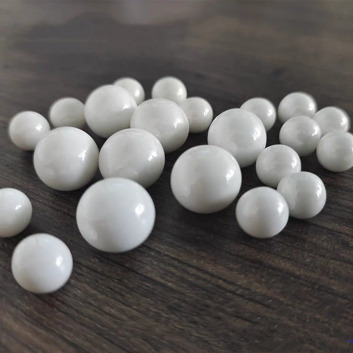 1mm - 60mm High precision G10 ZrO2 Zirconium Oxide/Zirconia Ceramic Bearing Beads Balls Wholesale