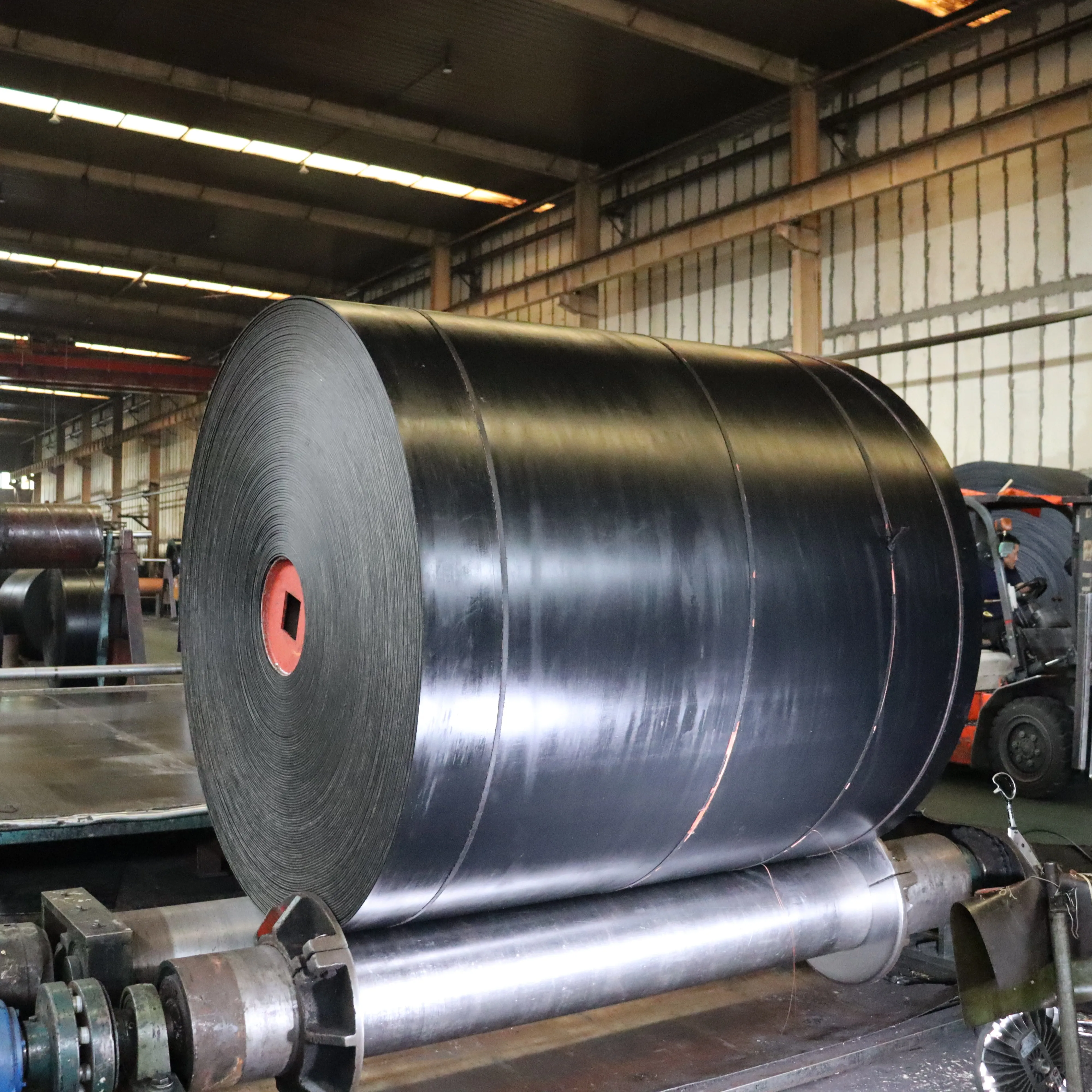 800mm Belt Width Industrial Ep100 Rubber Oil Resistant Conveyor Belt