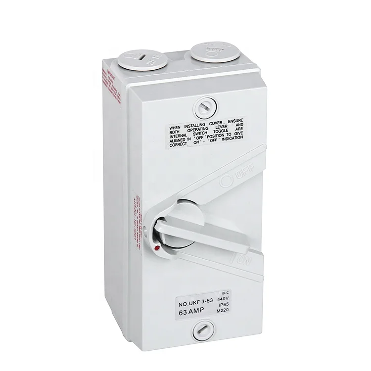 TUV CE Certification AC 35Amp Trip Power Switch Disconnect 4 Pole Automatic Price List