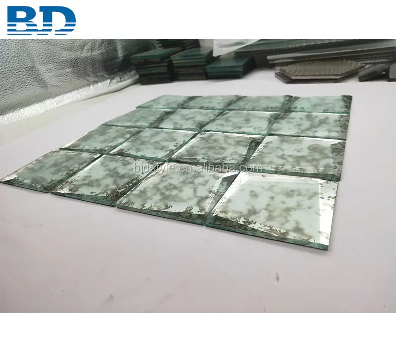 whiteantiquemirror3d-4