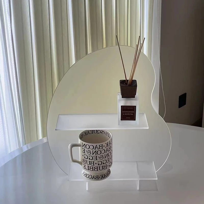 High Quality Cosmetics tabletop Acrylic Storage Rack Dresser Cup Perfume Plants Toys Acrylic Storage Shelf for Christmas Gift