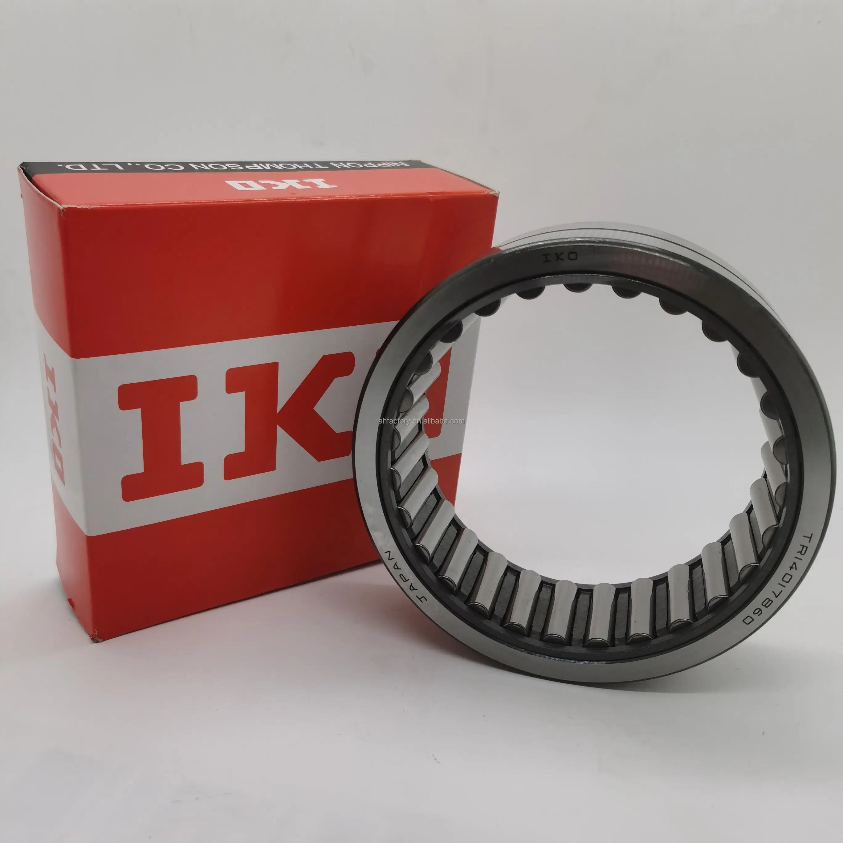 Japan Brand I.K.O. TR14017860 needle roller bearing  High Precision TR Series Size 140*178*60mm