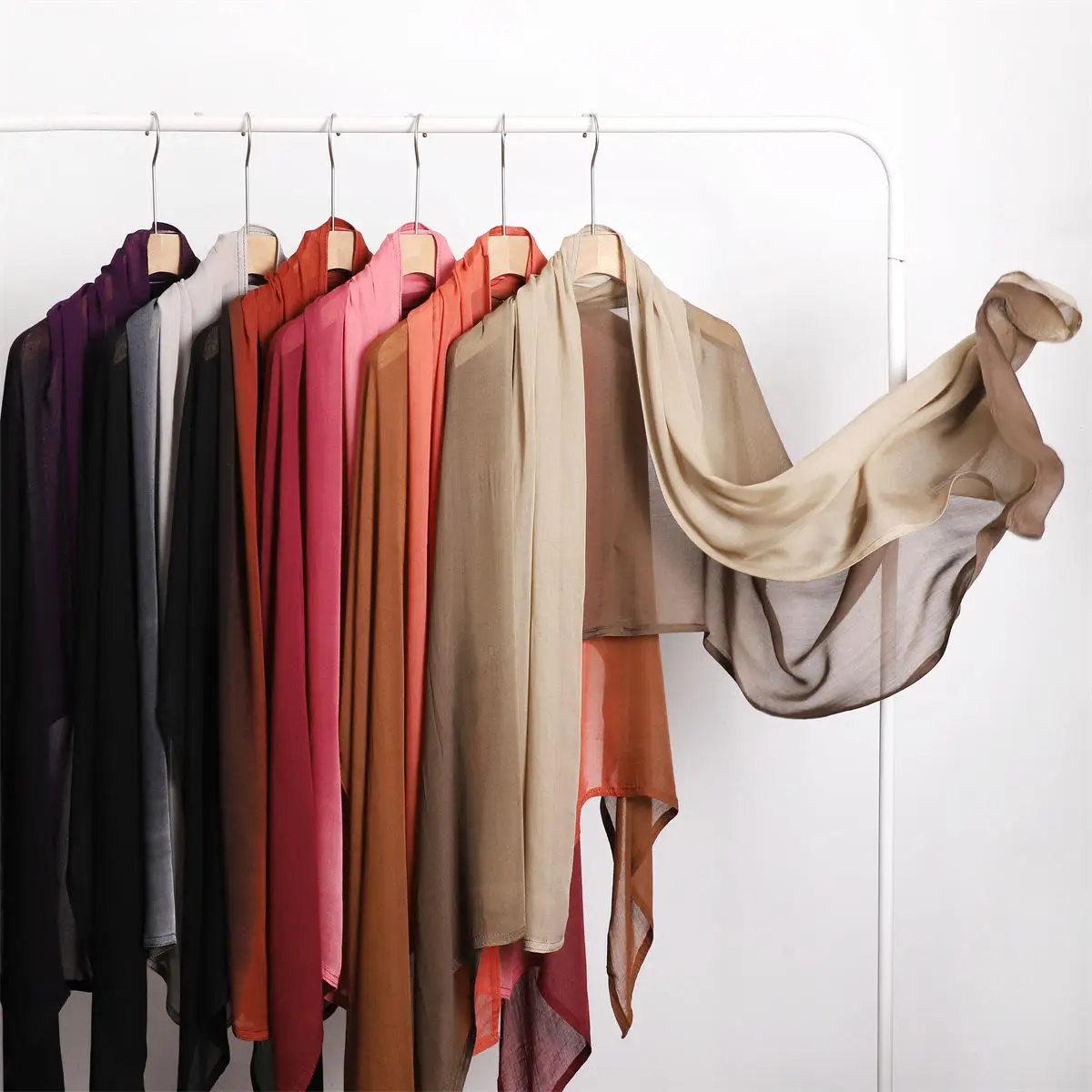 Sharut Wholesale Ombre Modal Hijab Scarf Cotton Viscose Rayon Modal Woven Printed Shawl Hijab Shawl Printed Tie Dye Modal Hijab