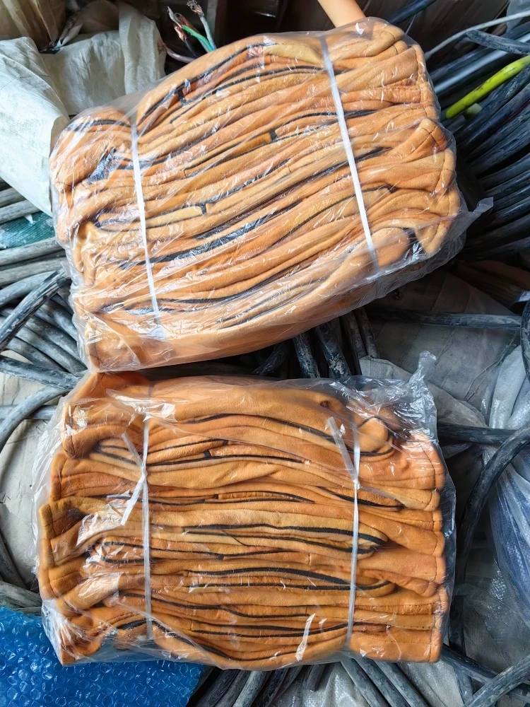 wholesale custom 18 inch long heat resistant cowsplit cowhide goatskin leather welding gloves