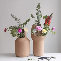 Hot selling matte clay terracotta flower vase wedding table top decor nordic ceramic flower vases for home decor
