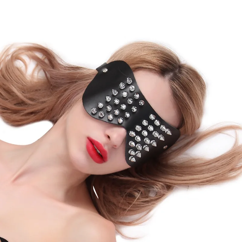 Factory Wholesale BDSM Sex/Party/Funny Game Genuine Leather Punk Rivets Spikes Sleeping Blindfold eye Mask