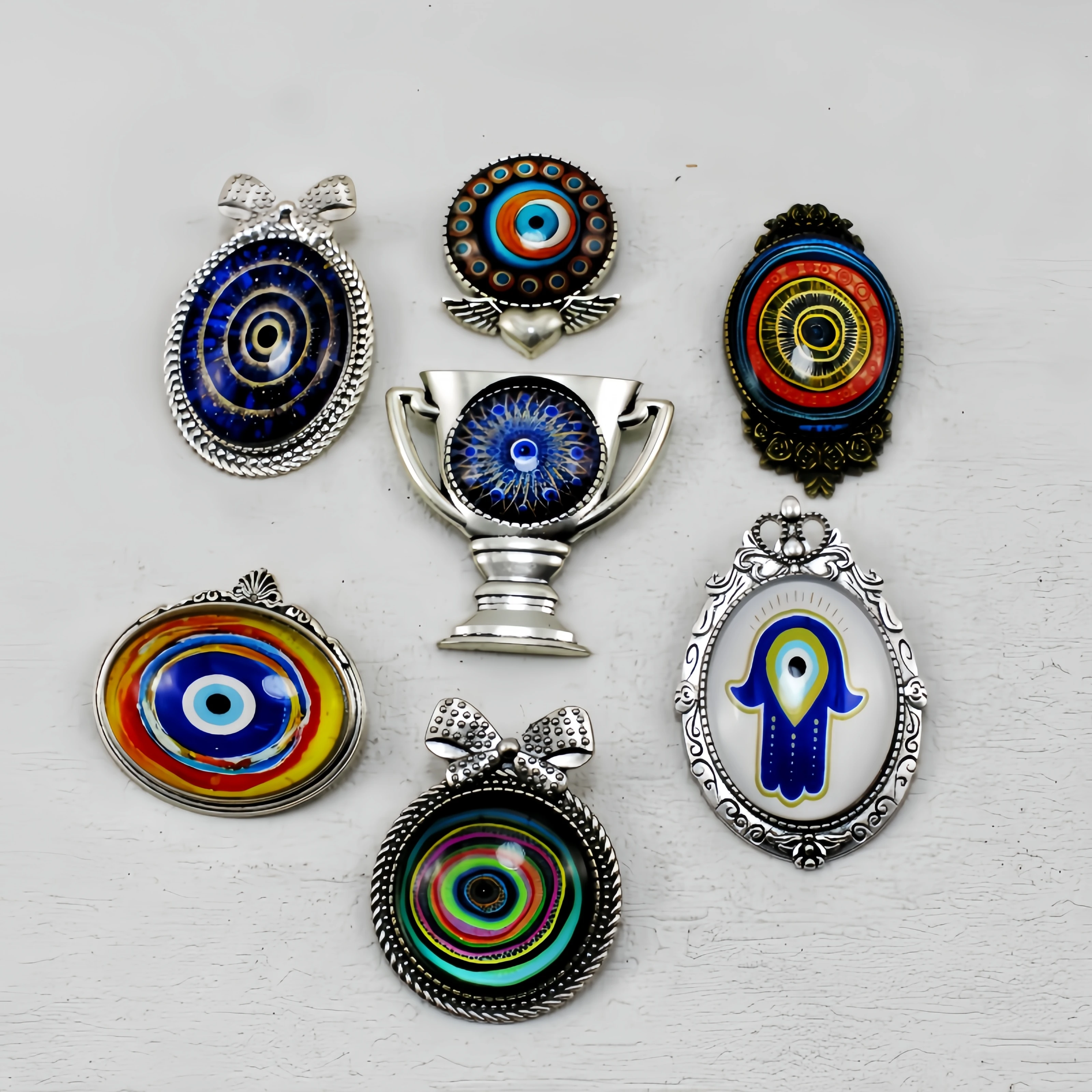 Graduate Gift Student Brooch Custom Crystal Lapel Pin Badge Soft Enamel School Graduation Pin Trophies Customized Logo Plaques