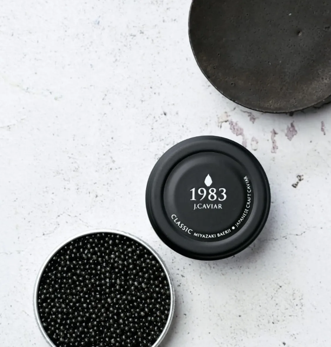 Silky Texture Rich Taste Fresh Luxury Divided Round Caviar Jar