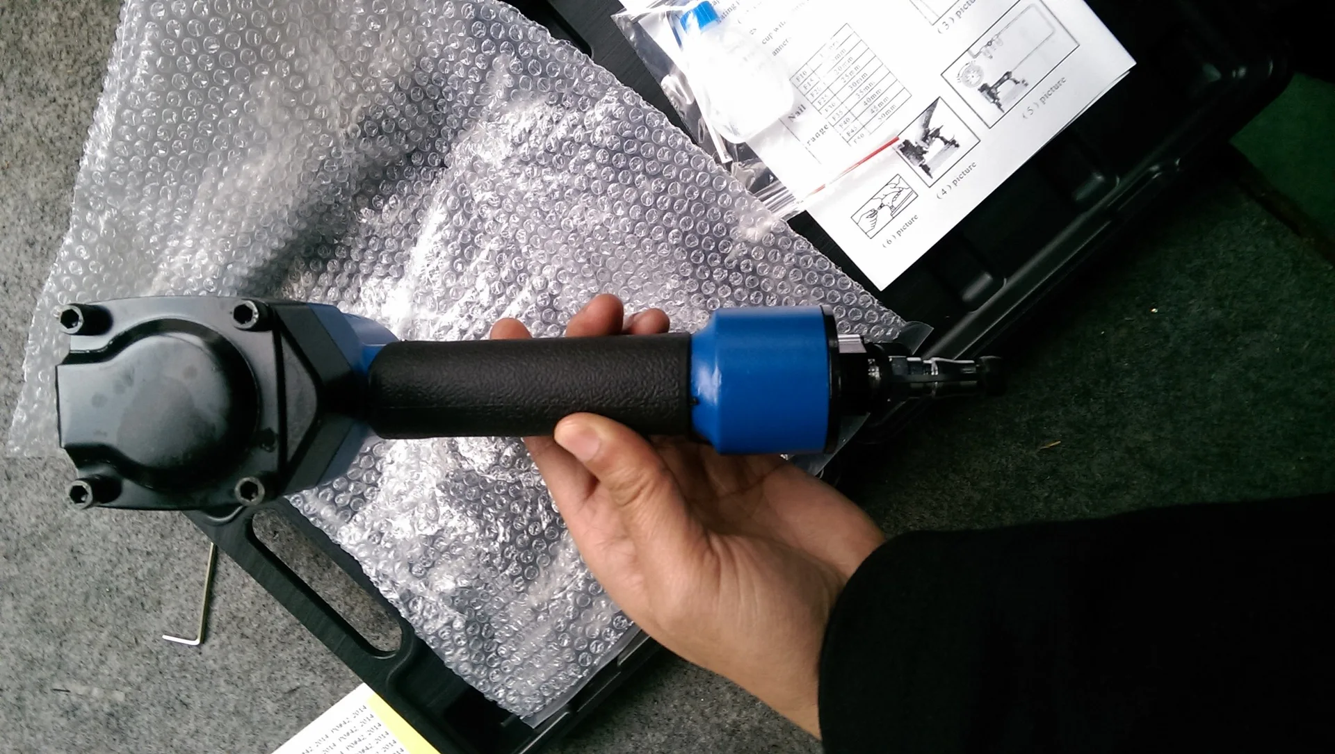 Professional pneumatic tools with air compressor work woodworking F50 straight nail gun Gas nail gun