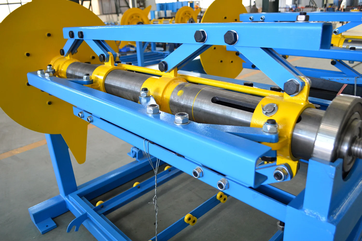 Hvac square duct forming machine