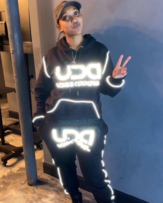 Private Label 2022 Couples Hoodie and Joggers Two Pieces Tracksuit Set Reflective Unisex Sweatsuits