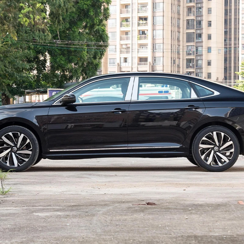 Newly Launched Gasoline-Fueled Vehicles P/assat 2024 330TSI Elite Edition Petrol Car Used Car
