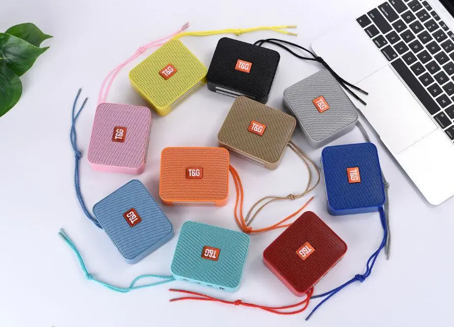 Shenzhen high quality strength factory custom 5.0 10M USB TF card FM radio square mini theater outdoor 21 inch speaker