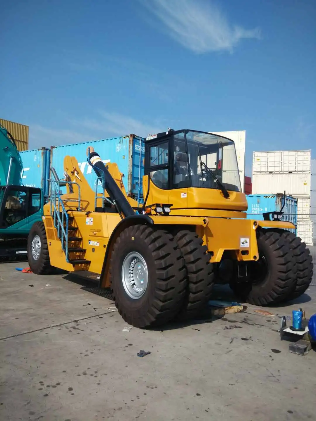 Reach stacker forklift 45 ton SRSC45H3 SRSC45H1 container reach stacker