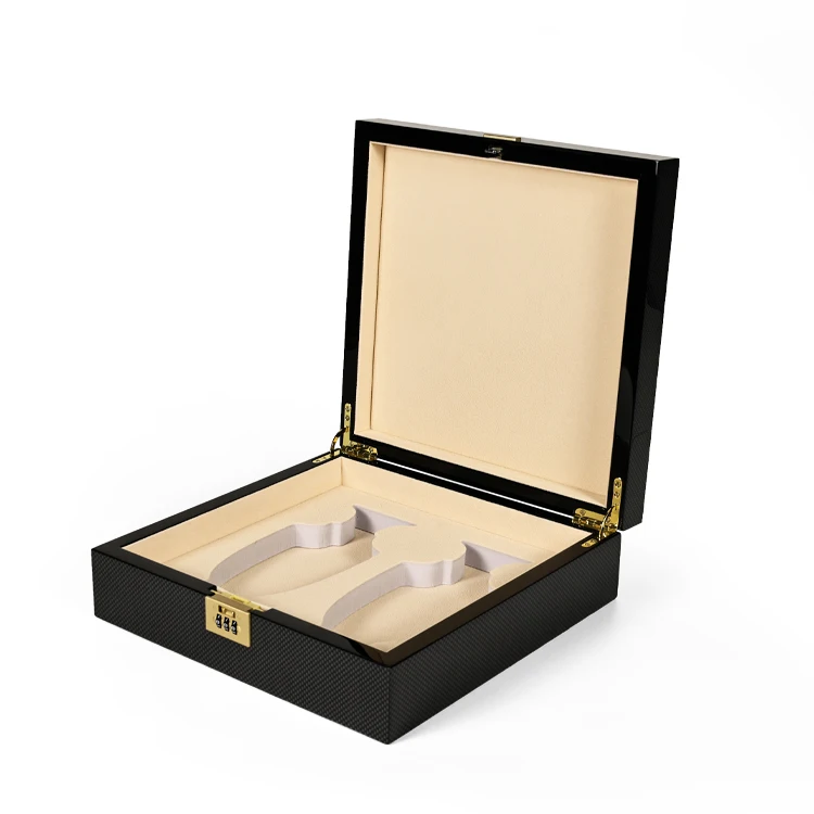 Luxury High Quality Diamonds Decoration Wooden Perfume Packaging Box Wooden Jewelry Storage Essential Oil Box Perfume