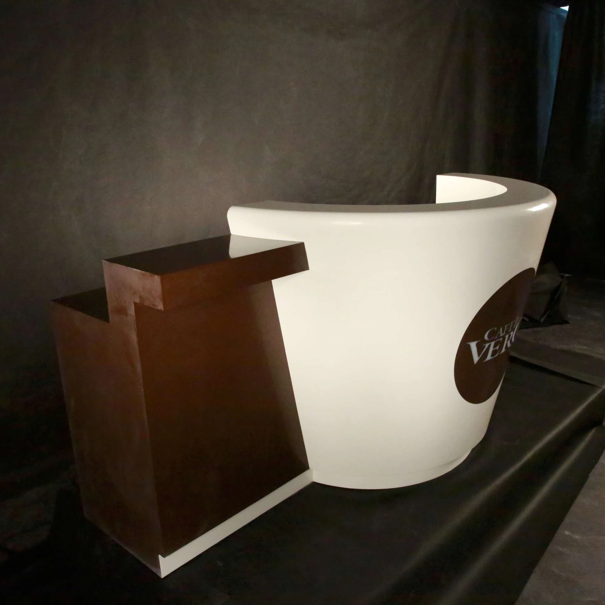 Commercial use customized coffee bar counter shop reception counter special-shaped counter for cafe restaurant