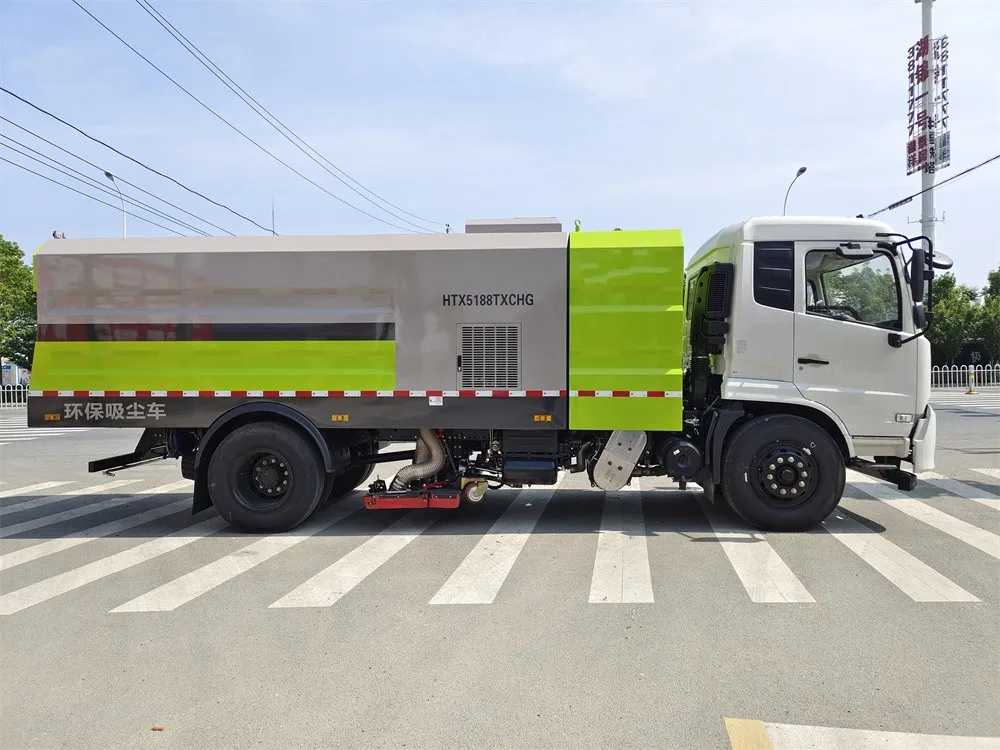 Hot sell Dongfeng tiajing Vacuum sweeper truck  factory price for sale /road sweeper truck