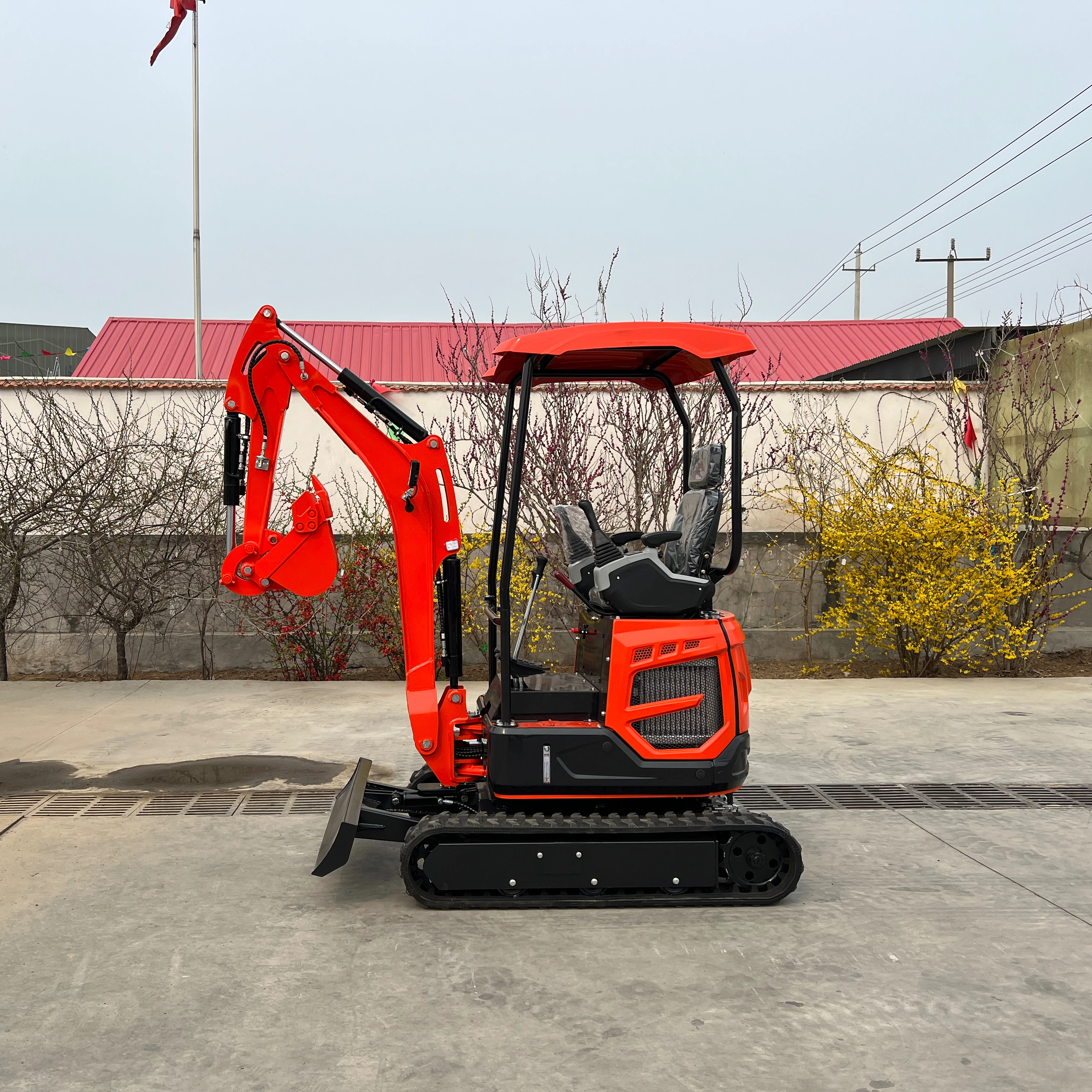 FREE SHIPPING!!1.5ton 1.7ton 1.8ton mini excavator 1800kg small digger  for sale EPA/EURO V/CE